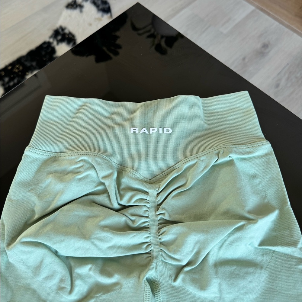 Rapidwear Perform Scrunch Bum Shorts - MINT- Small
